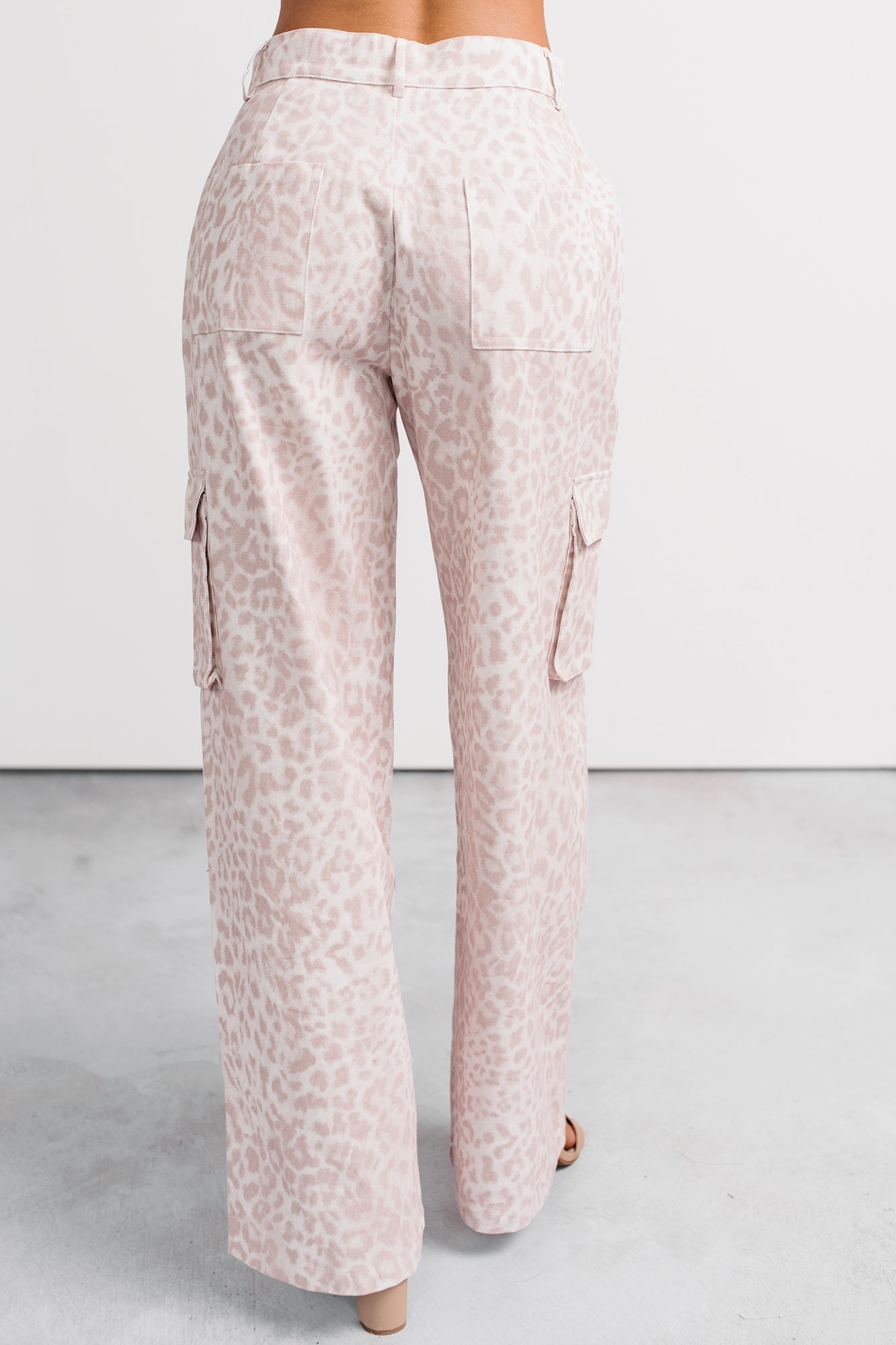 Reyna Wide Leg Leopard Cargo Jeans (Pink/White)